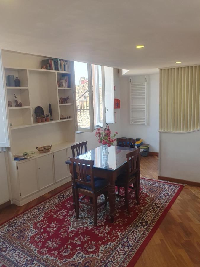 Coronari Apartments 2 Rome Luaran gambar