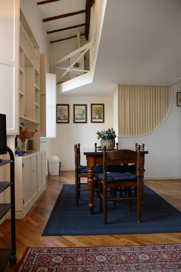 Coronari Apartments 2 Rome Luaran gambar